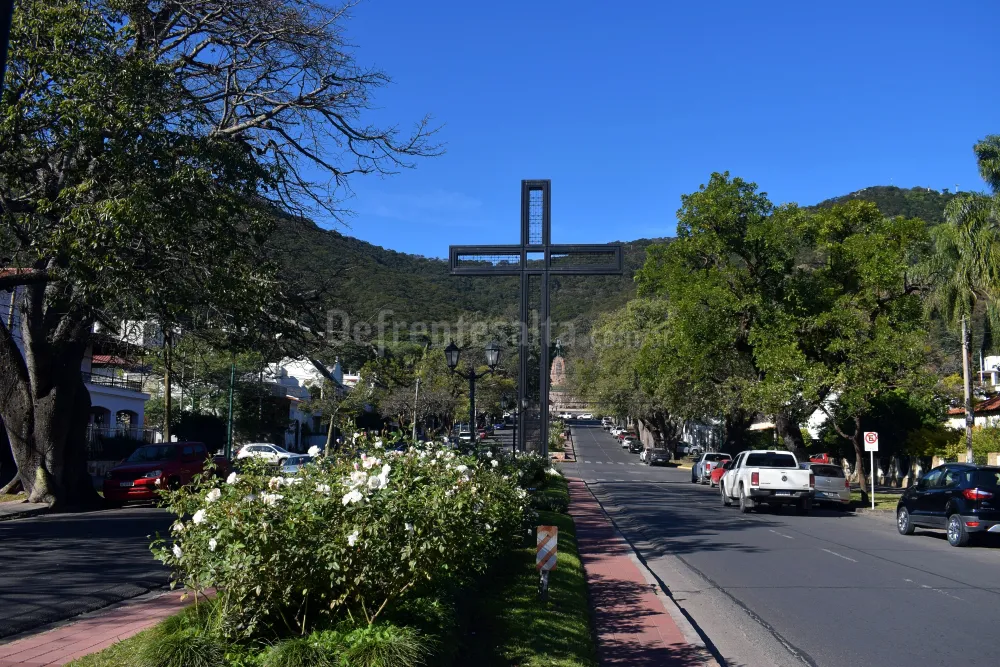 Paseo Güemes. Día soleado