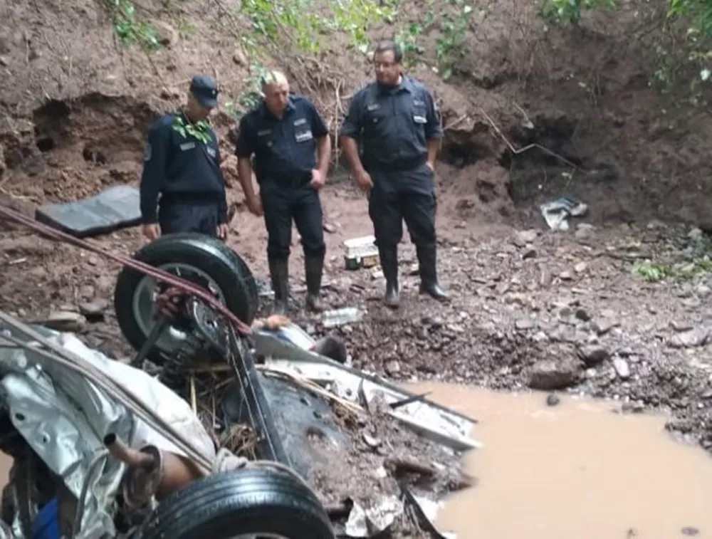 Auto arrastrado en Moldes