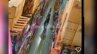 Ladrones en el local de Pixer.