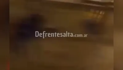 Violencia total en villa Costanera.