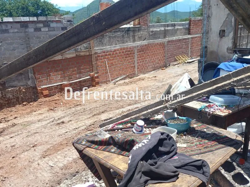 La obra colindante a la vivienda donde fue el incidente. 