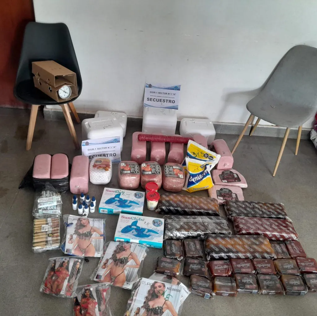 Imagen-de-WhatsApp-2024-04-12-a-las-20.24.16_da389127-1024x1021