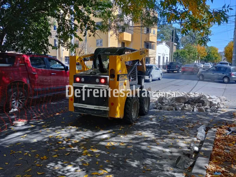 Tránsito restringido por obras.