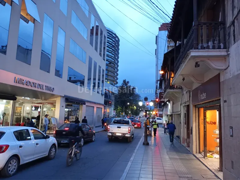 Tiempo nublado - Salta Centro