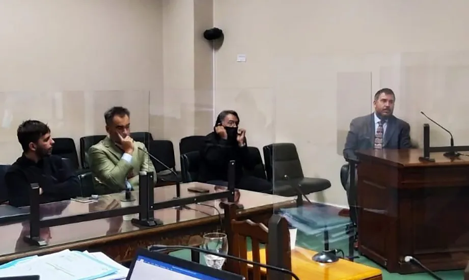 Villagran-Di-Prieto-su-defensor-Palacios-y-su-defensor