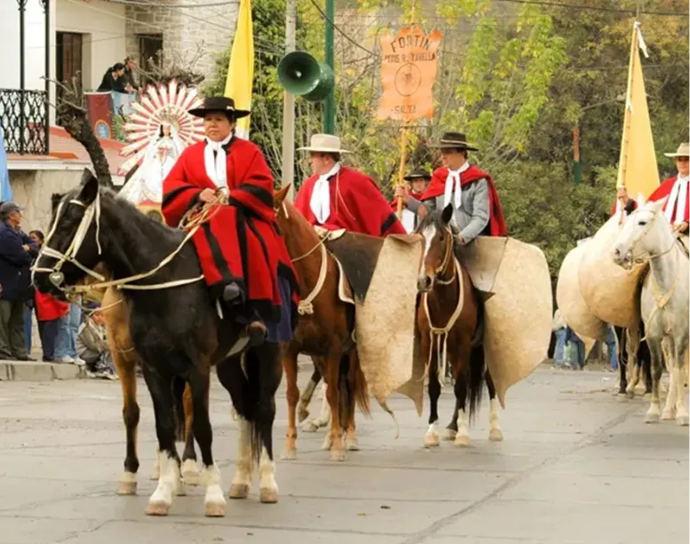 Gauchos rinden homenaje a Güemes