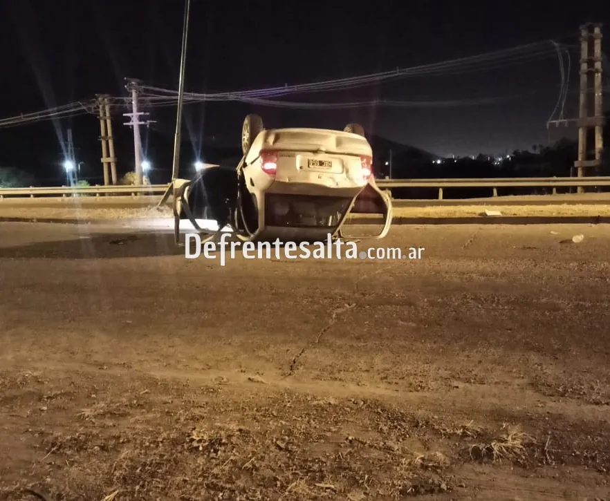 Vuelco en zona oeste.