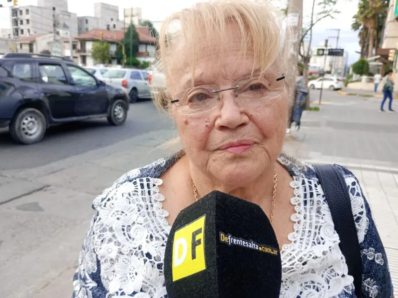 Teresa Secantini.  Turista damnificada.