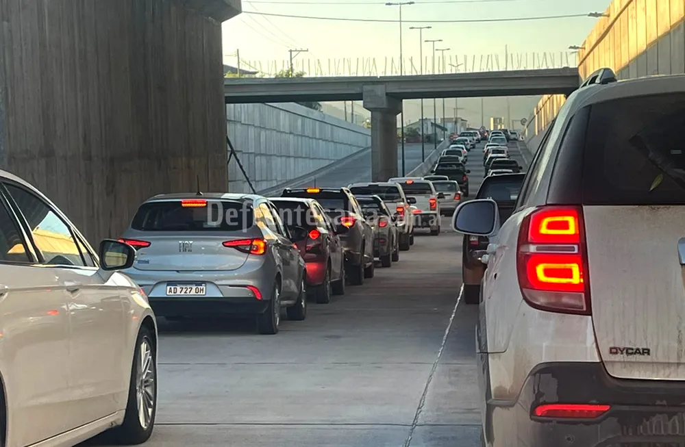 Tránsito caótico en circunvalación noroeste