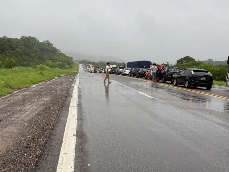 Ruta 68 con demoras y largas filas por accidente.