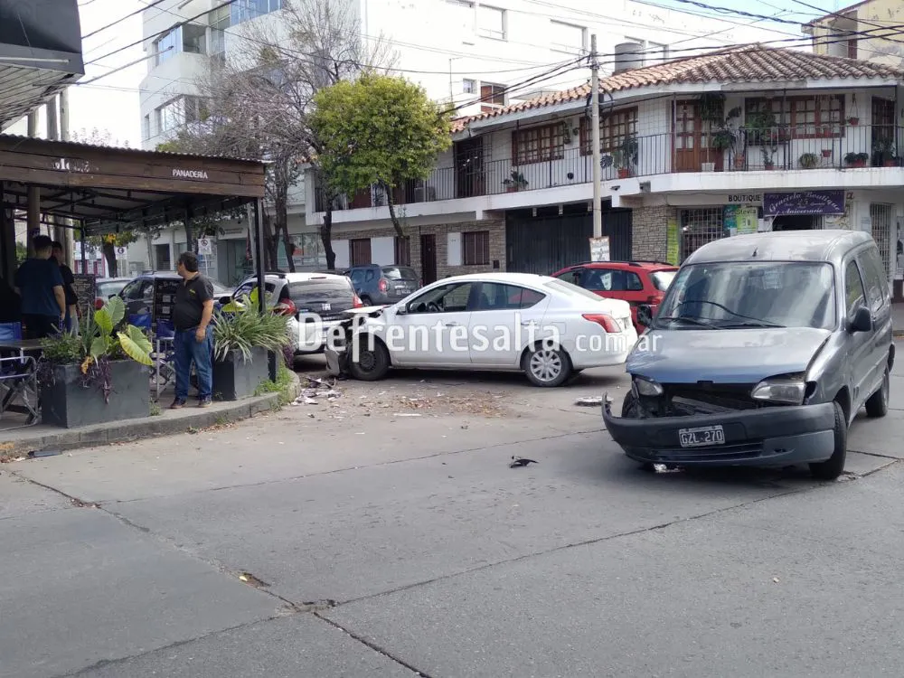 Fuerte choque en Brown y España.