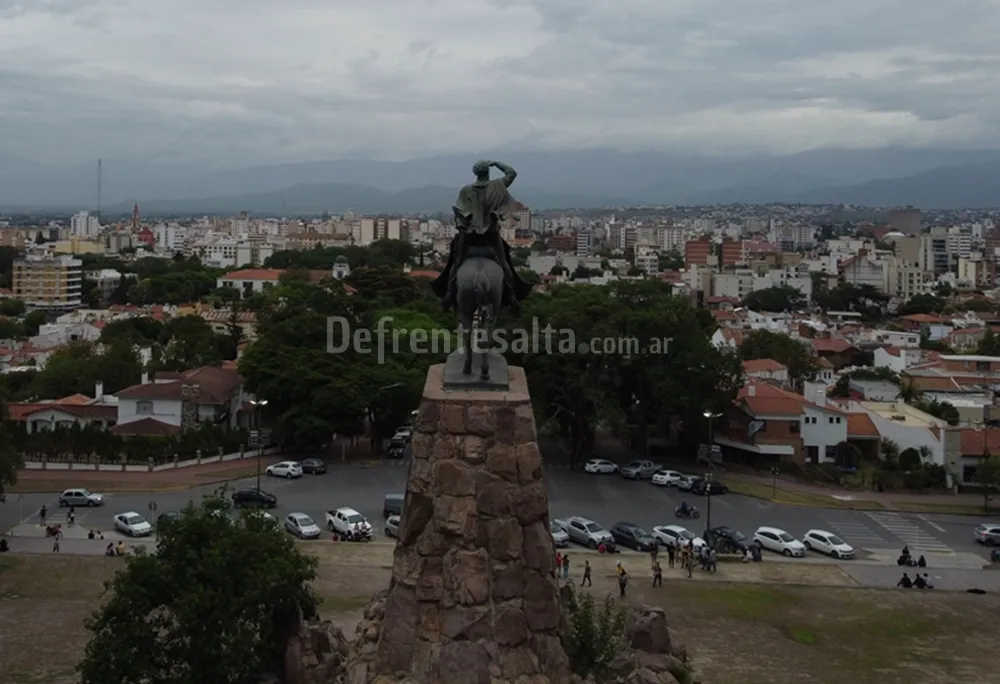 Monumento a Güemes. Salta. 