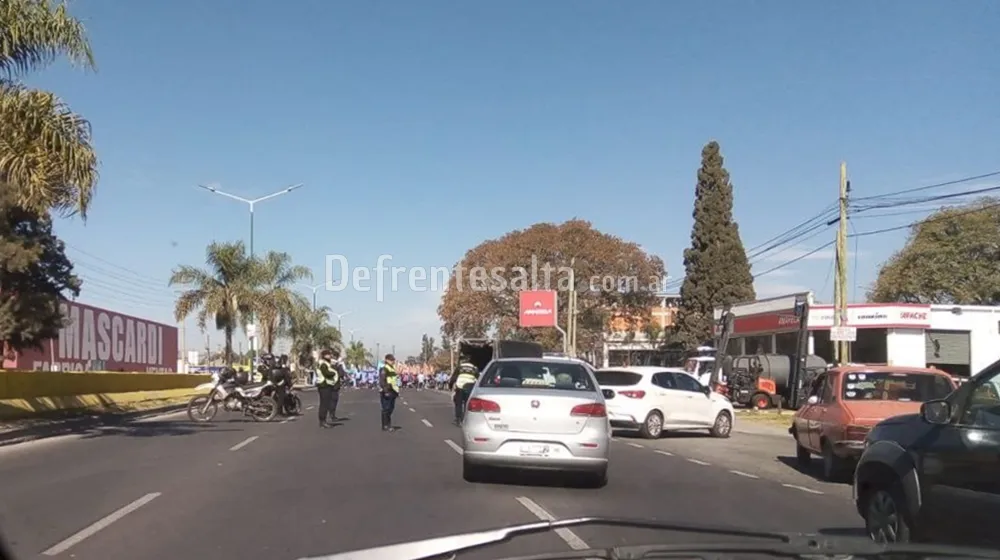 Corte en avenida Paraguay