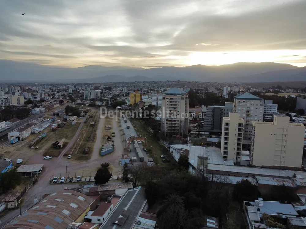 Vista hacia el oeste. puesta de sol