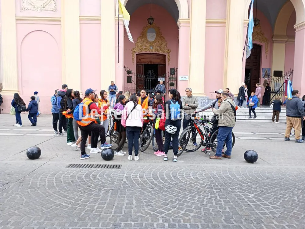 Los primeros peregrinos del Milagro.