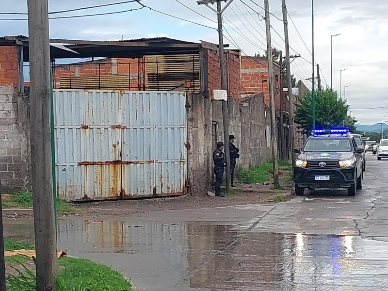 Un hombre se electrocutó en avenida Yrigoyen al 2200.