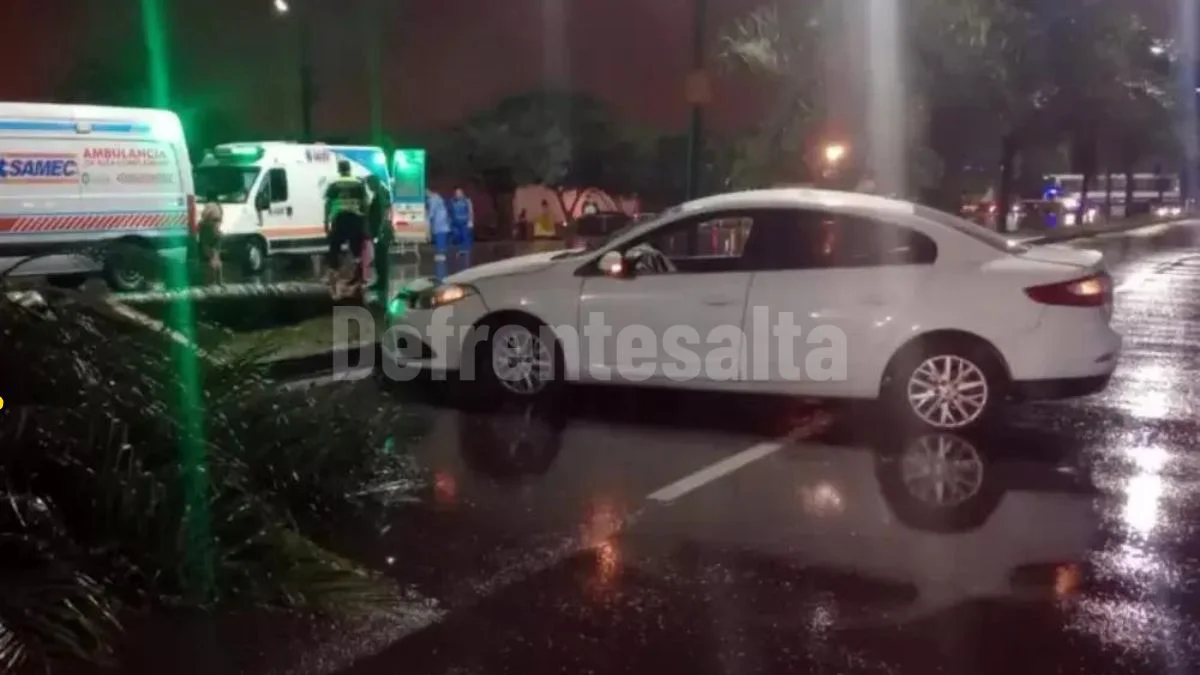 El vehículo que guiaba Luciano López con el que atrpelló y mató a 5 jóvenes. 