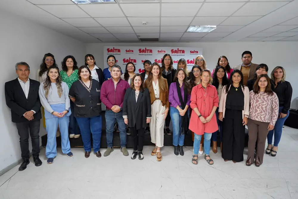 Bettina Romero -Mesa participativa