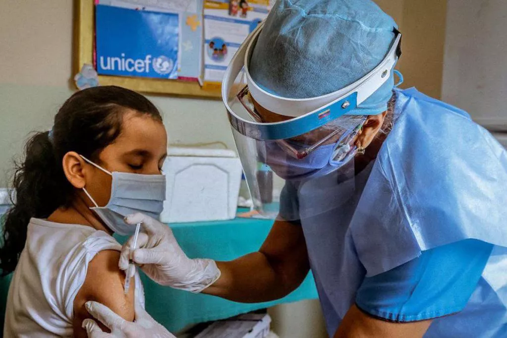 AAEYO34UN5EOFBROXUAGFFF7RU