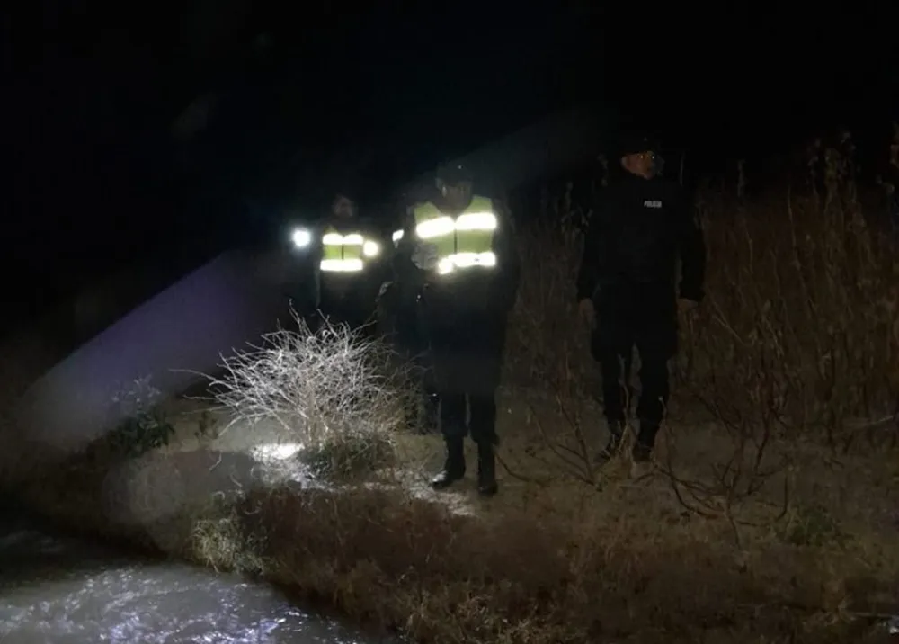 Policias en la búsquea