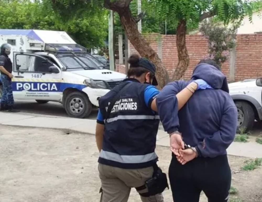 Mujer detenida