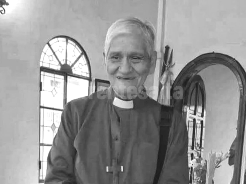 QEPD padre Horario Rivadeneira.