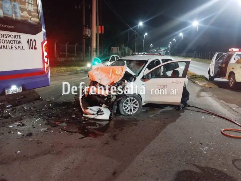 Siniestro vial en av. Ex Combatientes de Malvinas.