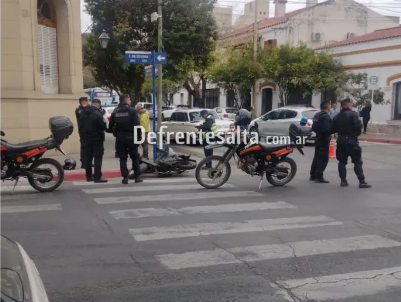 Choque en Rivadavia y Zuviría