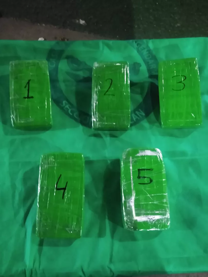 Secuestro cocaína pasajero