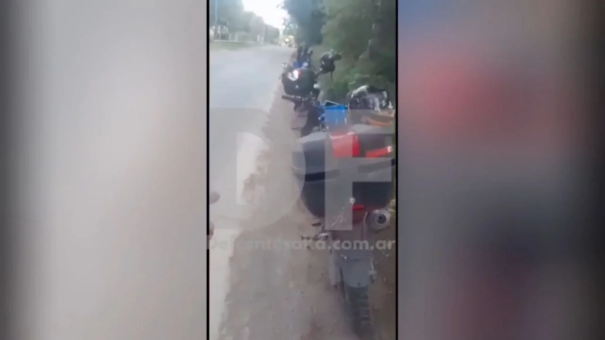 Las motos sin chapa patente de los inspectores de tránsito de Cerrillos.