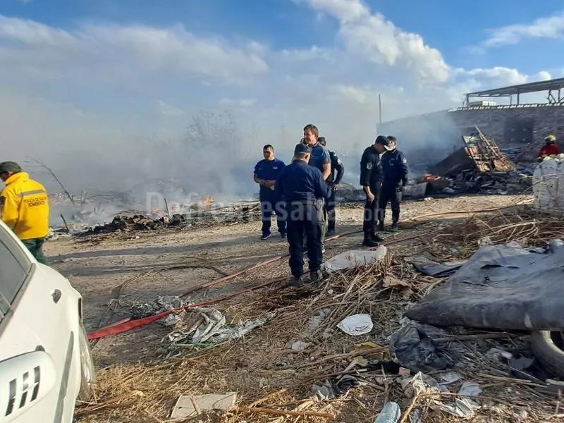 Incendio total en Ampliación 20 de junio