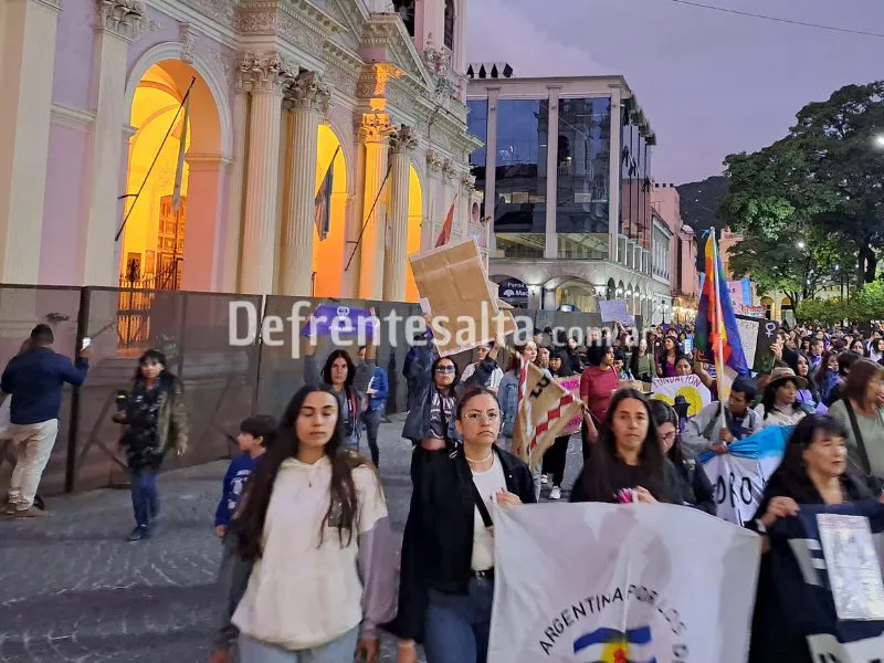 Marcha del 8M en Salta.