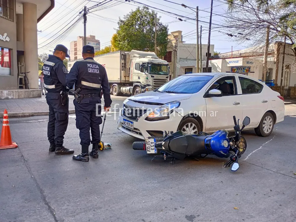 Siniestro vial en 20 de Febrero y 12 de Octubre.