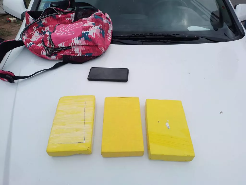 Secuestro cocaína- remis