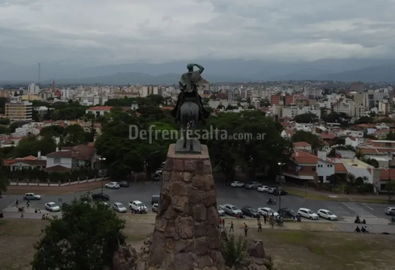 Monumento a Güemes
