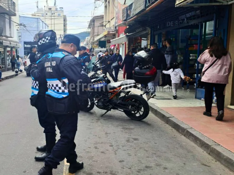 Operativo contra un Uber moto.