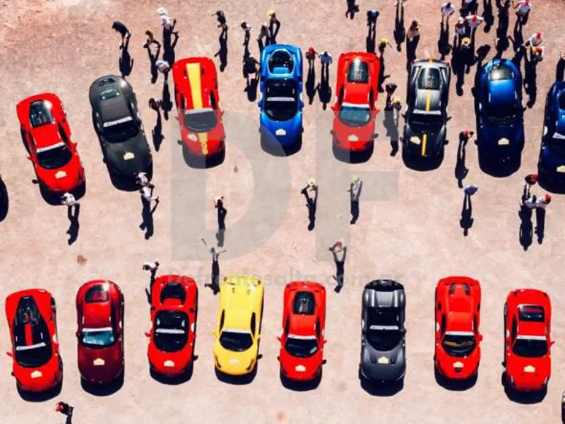 Ferraris en Cafayate.-