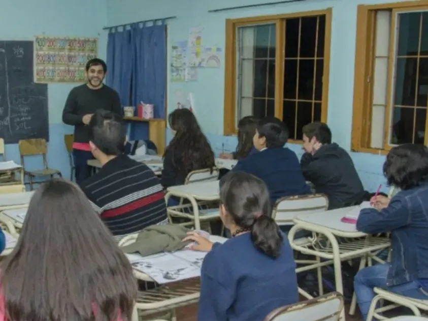 Instituto de Idiomas. 