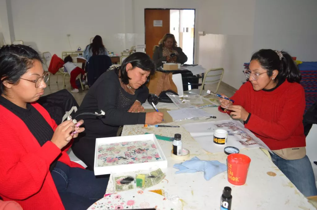 talleres-decorativos-3-1024x681