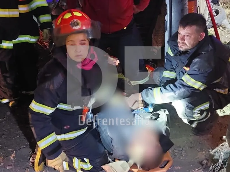 Así fue el rescate de un hombre en Quijano. 