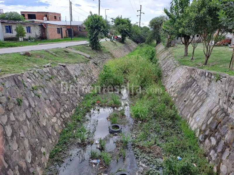 Canal de Villa Lujan. 
