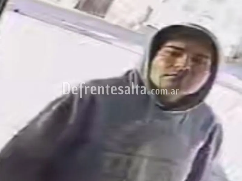El ladrón de calle Jujuy al 400.