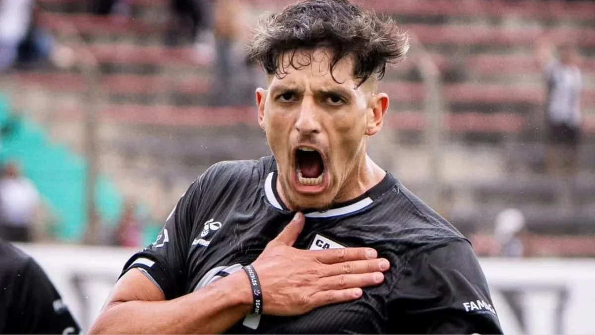 Julián López fue el autor del gol de la victoria de Central Norte 1 a 0 ante All Boys.