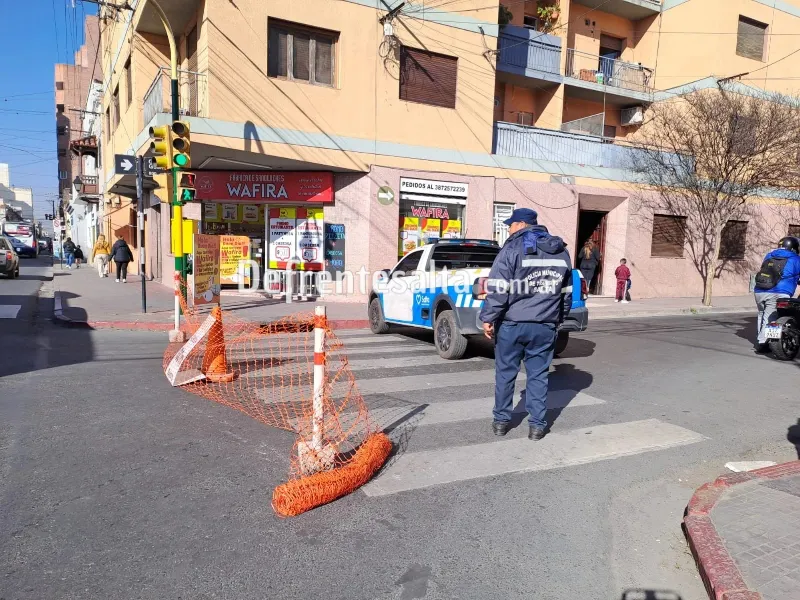 Tránsito cortado en el centro.
