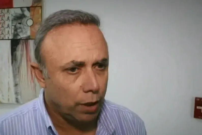 Fernando Mazzone. Titular de ADP. 