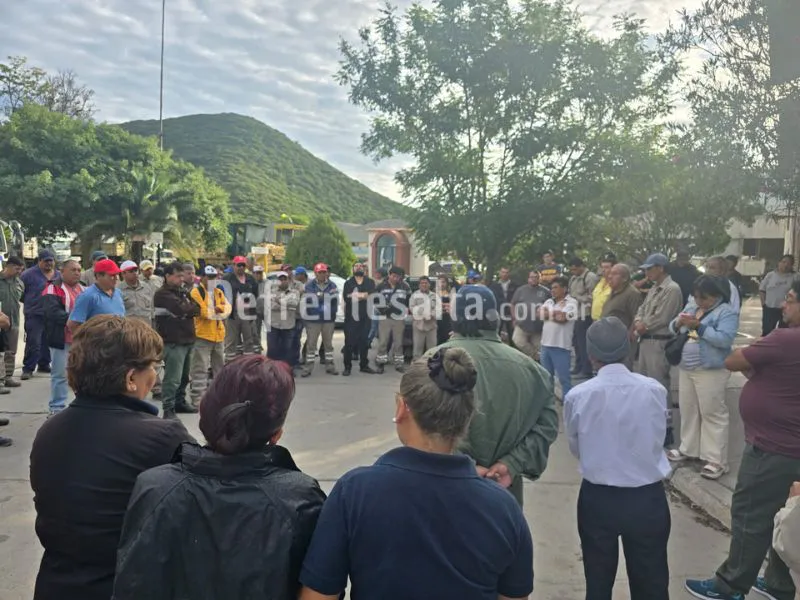 Asamblea en la Planta Hormigonera.