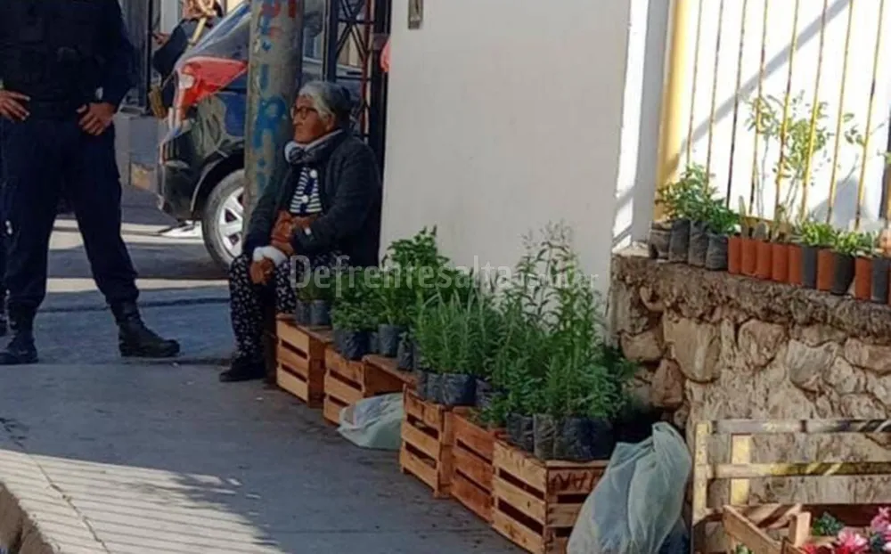 La señora que fue desalojada del centro