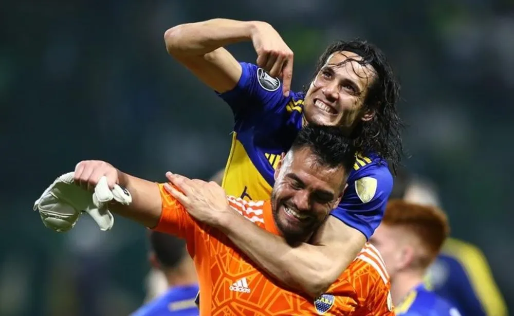 Cavani y Romero Ok