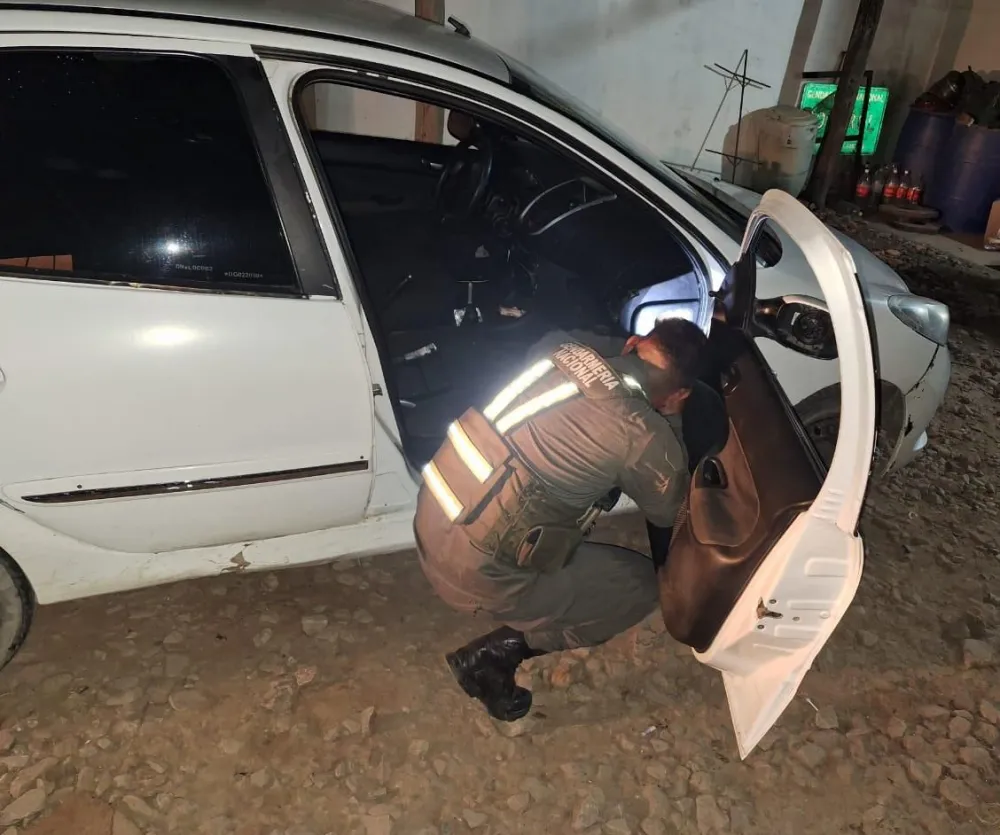 Operativo en Las Lajitas