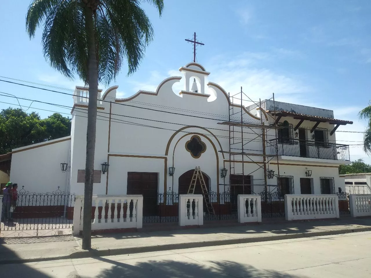 católicos